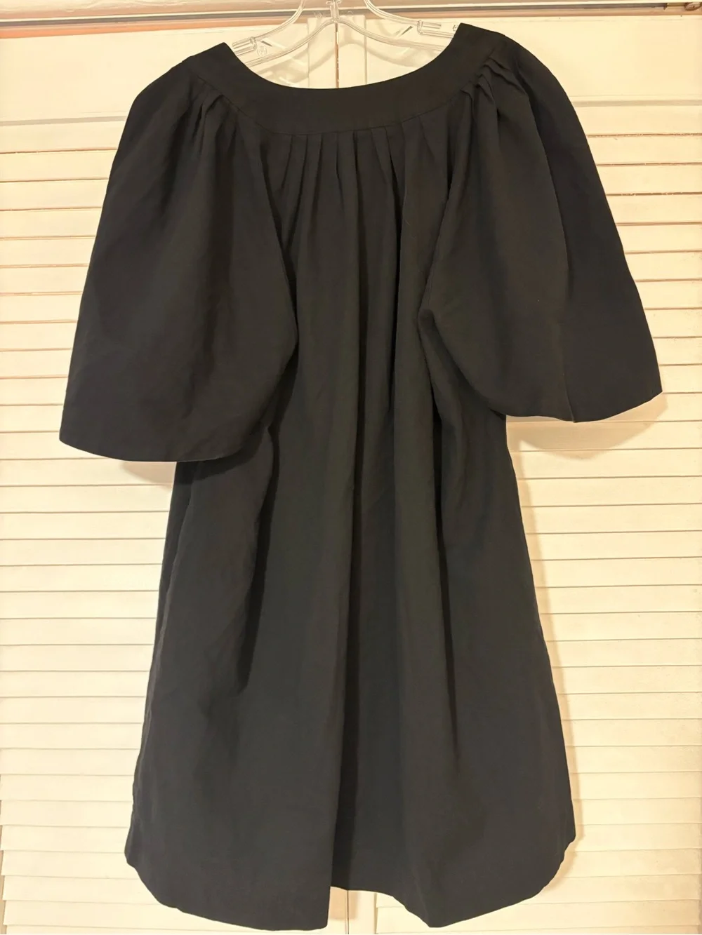 POMANDER PLACE
Black Finley Flutter Sleeve Dress - Picture 4 of 13